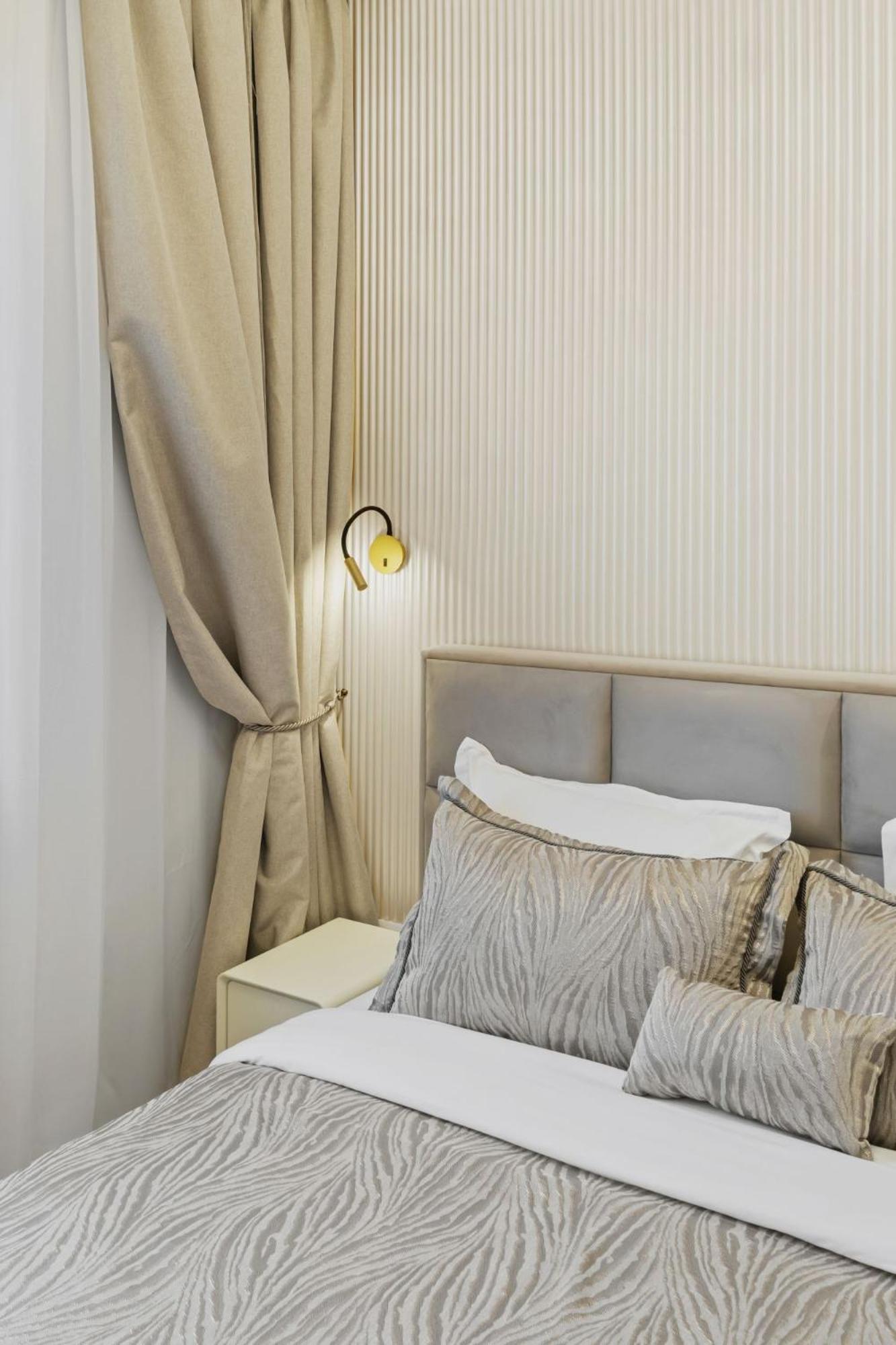 Studio Jungle Breath - City Centre Bucureşti Ngoại thất bức ảnh